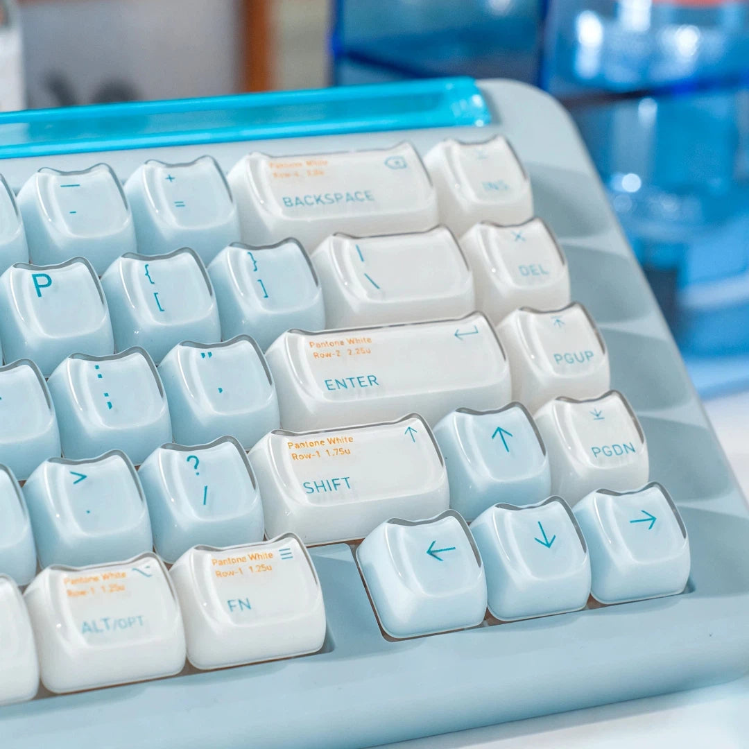 "Pale Sky Dream" ABS & PC Hybrid MAO Profile Keycap Set (119 Keys)