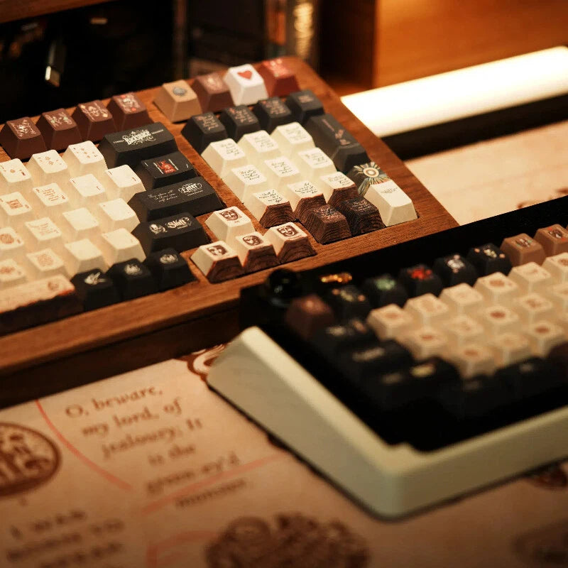 Shakespeare's Ace Keycap