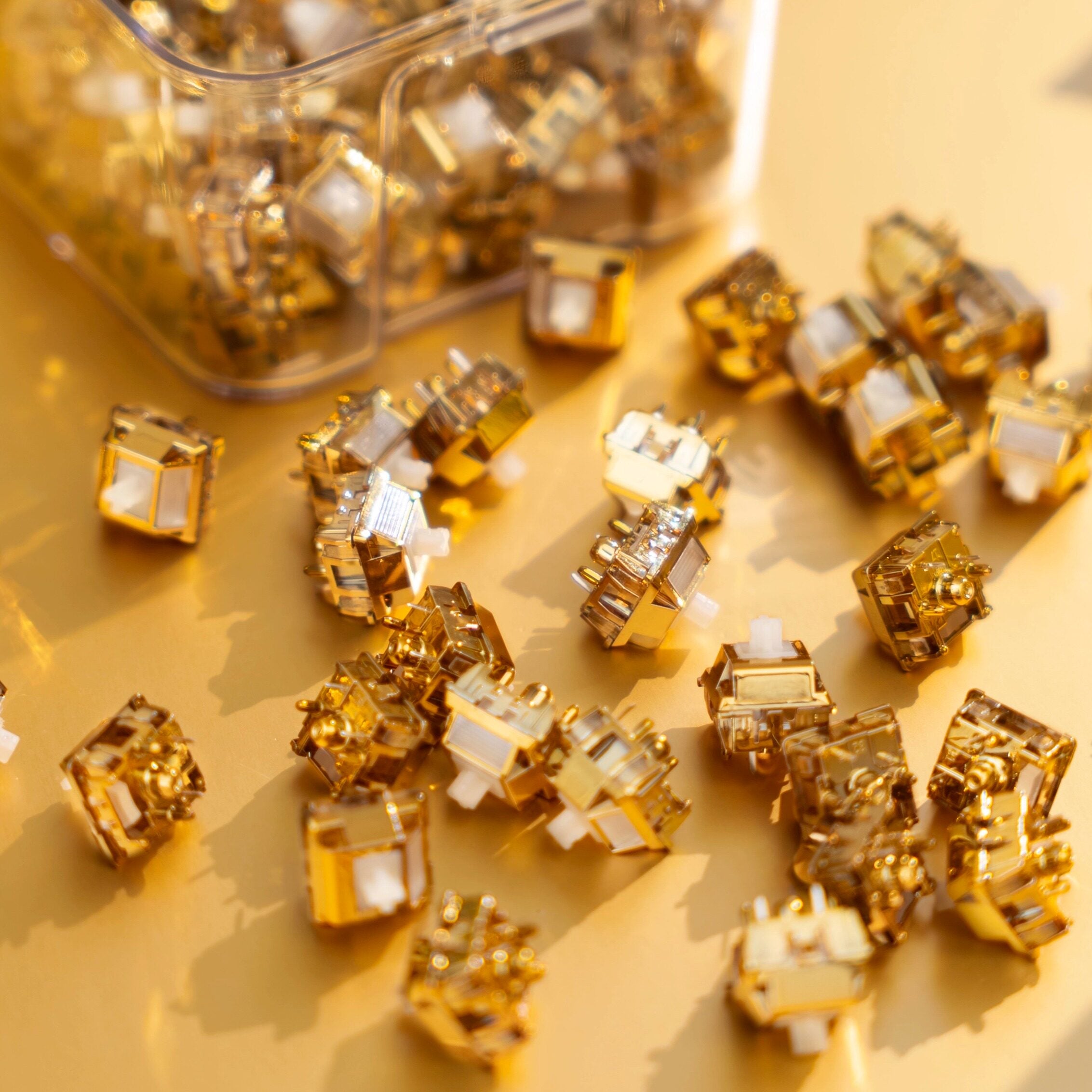 Ultra Gold Switch – Real Gold-Plated Edition