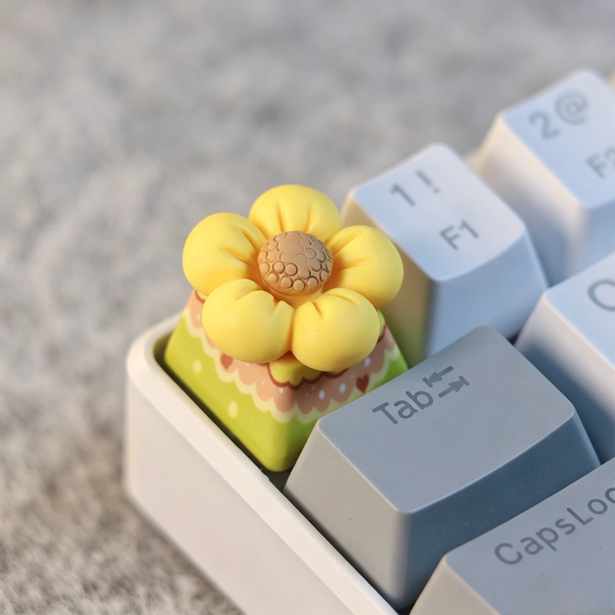 "Little Yellow Flower" 3D Artisan 1u Keycap