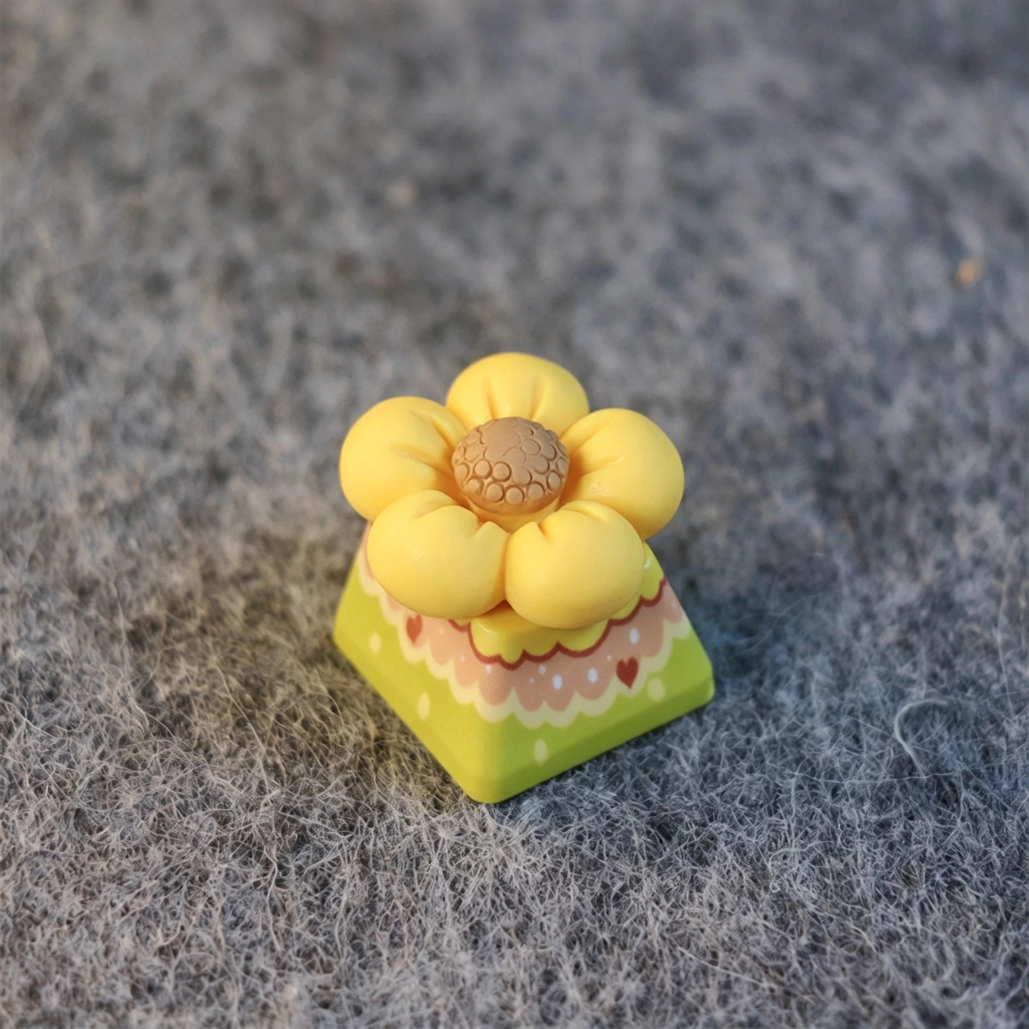 "Little Yellow Flower" 3D Artisan 1u Keycap