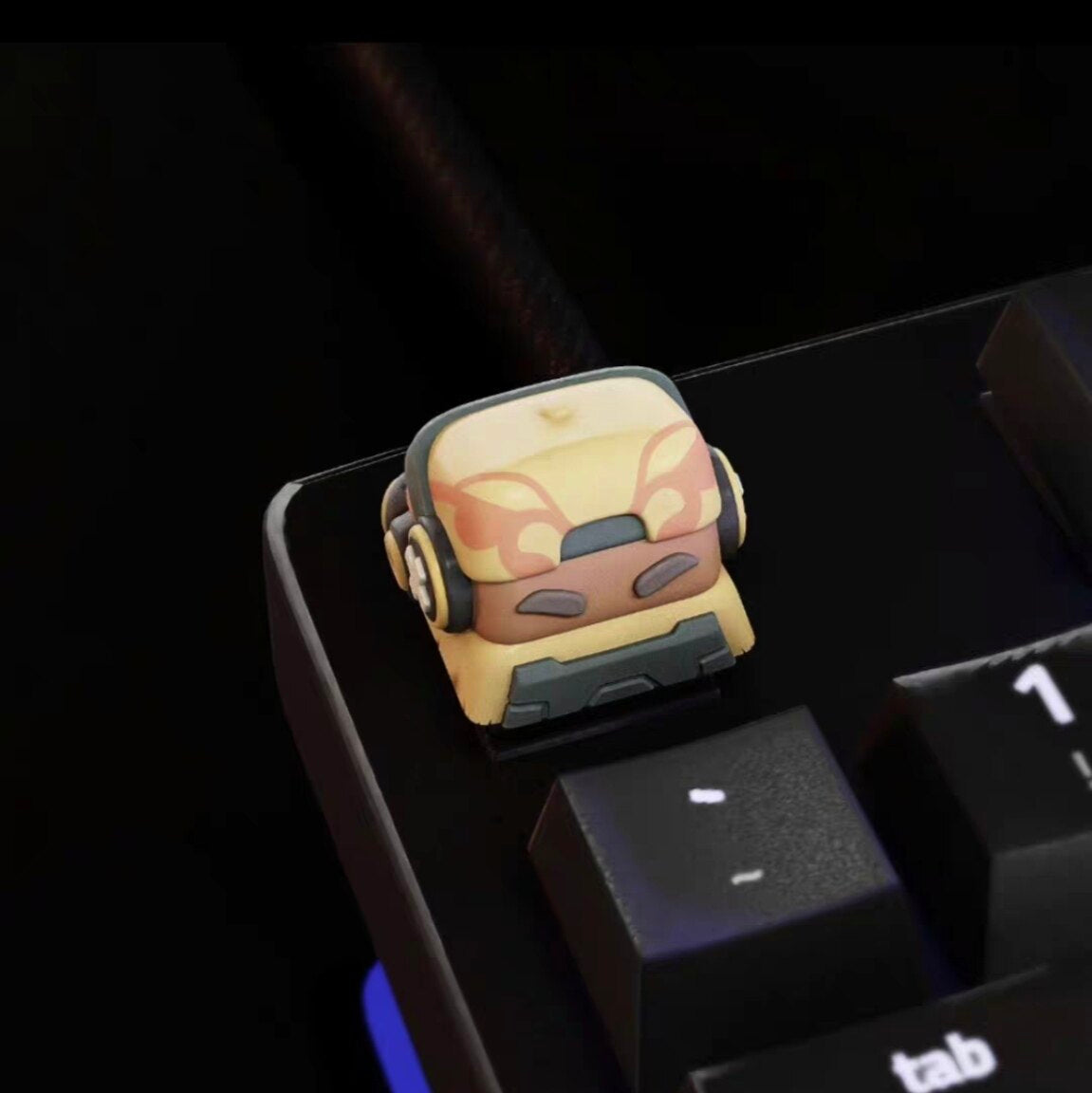 Tactical Hero Chibi 3D Resin Artisan Keycap (1u / Baked Enamel)